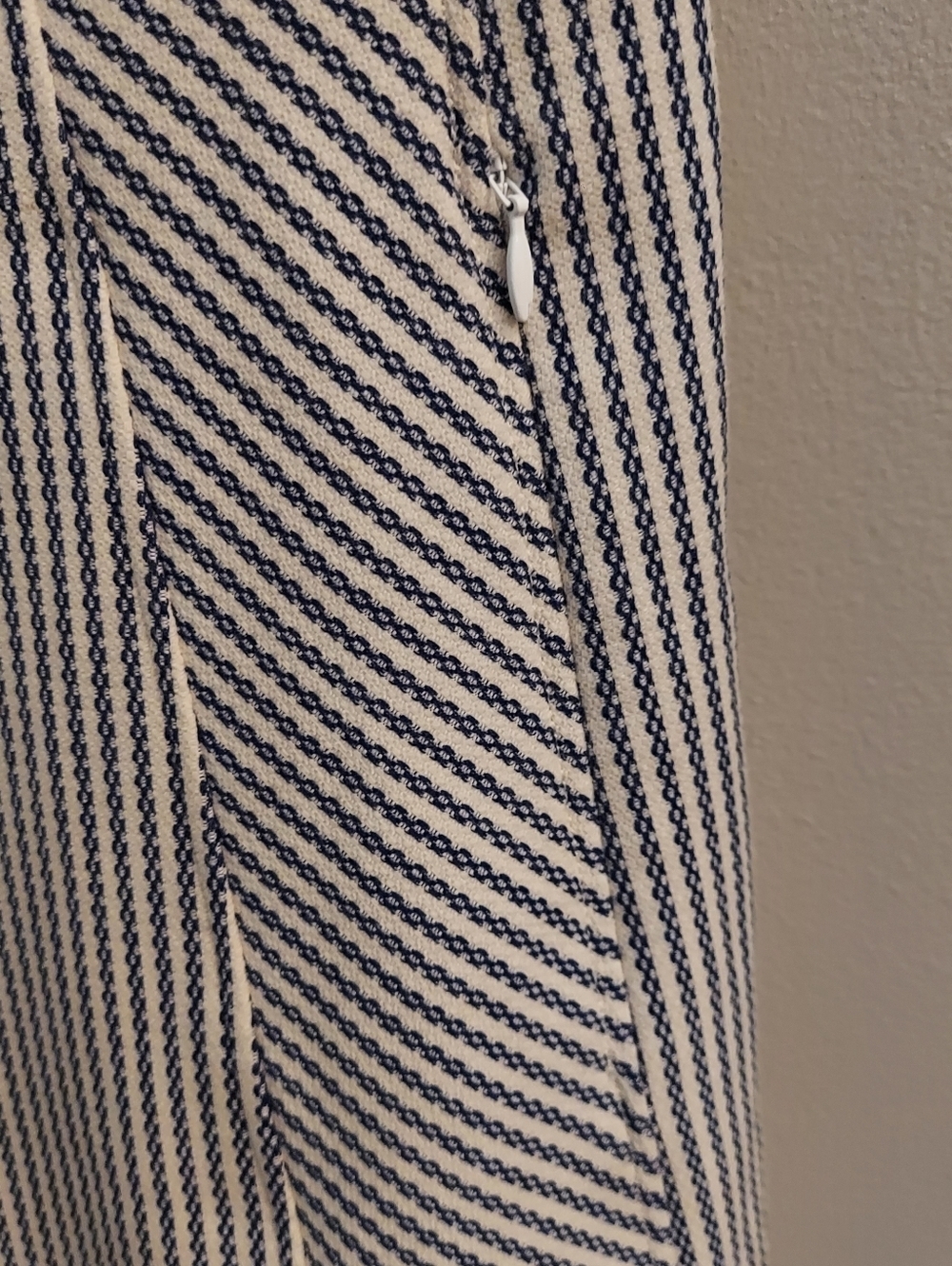 THEORY Helaina Striped Sleeveless Mini Dress Classic 8 Nautical Beachy Wool - Picture 7 of 16